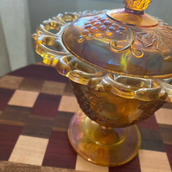 Vintage Indiana Carnival Autumn Harvest Amber Iridescent Glass Dish With Cover - Picture 4 of 10